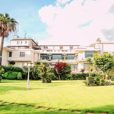 Hotel Ristorante Guardanapoli Cervino